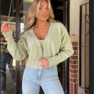 Lane 201 light green cardigan and tank knit set